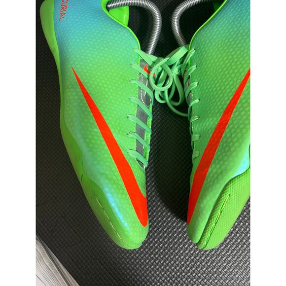 Nike Mens Rare Mercurial Victory IV IC 555614-380 Green Indoor Soccer Size 8 - Picture 6 of 10